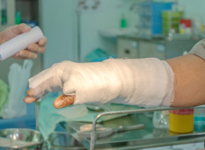 Hand injury at work claim guide 